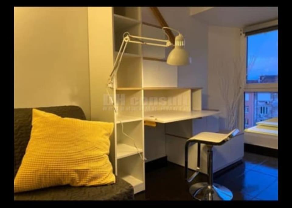 Sky-View Apartmentin Perfect City Center ソフィア エクステリア 写真